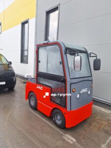 Электрический тягач JAC QD120 S1 – грузоподъёмностью 12 тонн, с литиевой АКБ