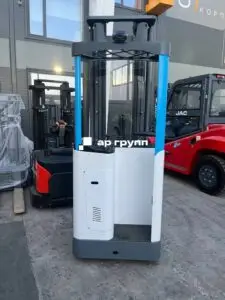 Самоходный электрический штабелер с кабиной SHANN CDD15C с литиевой АКБ - грузоподъёмность 1,5 тонны, высота подъёма 6,5 метров